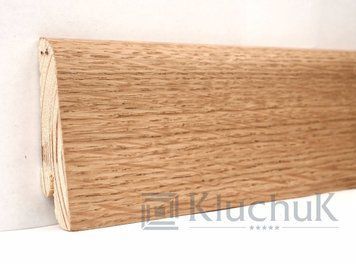 Плінтус Kluchuk Євро 60 мм Дуб Натуральний сорт LUX